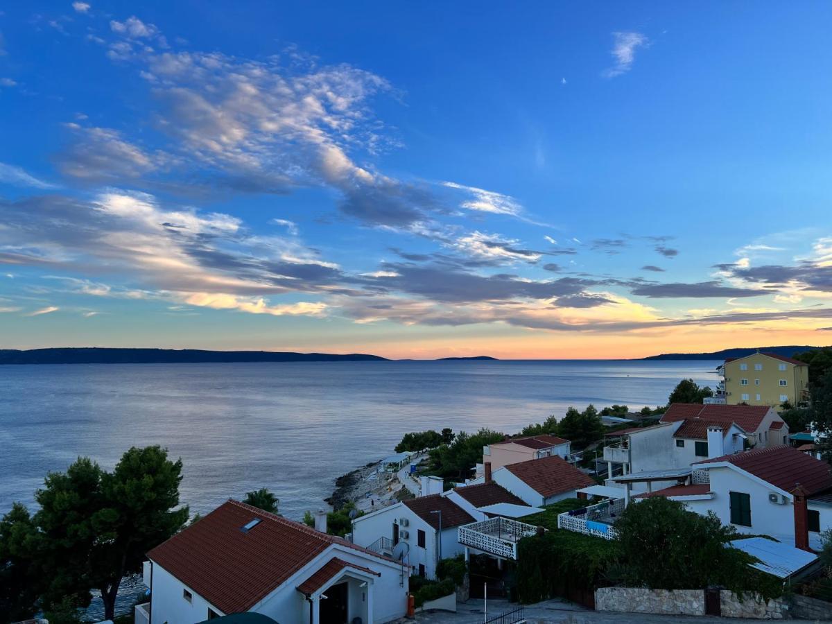Luxury Beachfront Villa Carlisa Čiovo Екстериор снимка